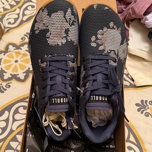 NOBULL Floral Navy Trainers- NWT Size 9